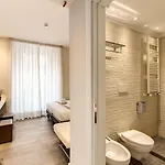 Ecce 4* Róma