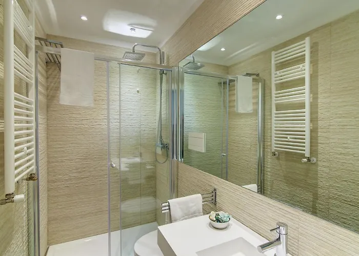 فندق مبيت وإفطار Ecce 4*